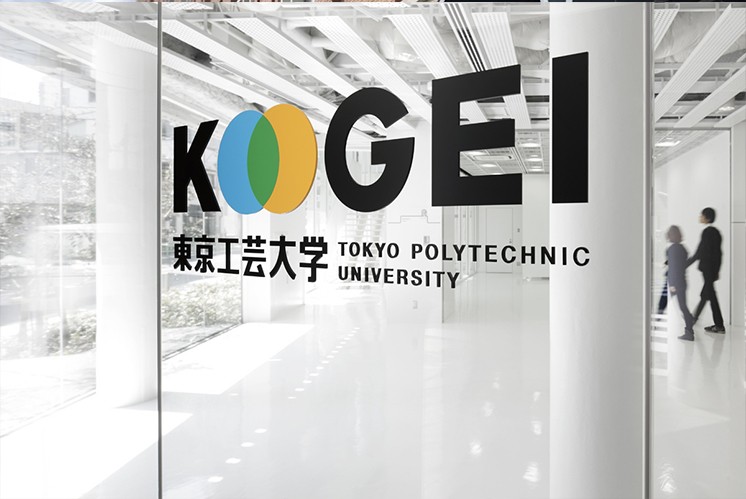 什么樣的學(xué)校標(biāo)識(shí)設(shè)計(jì)是有特色的？